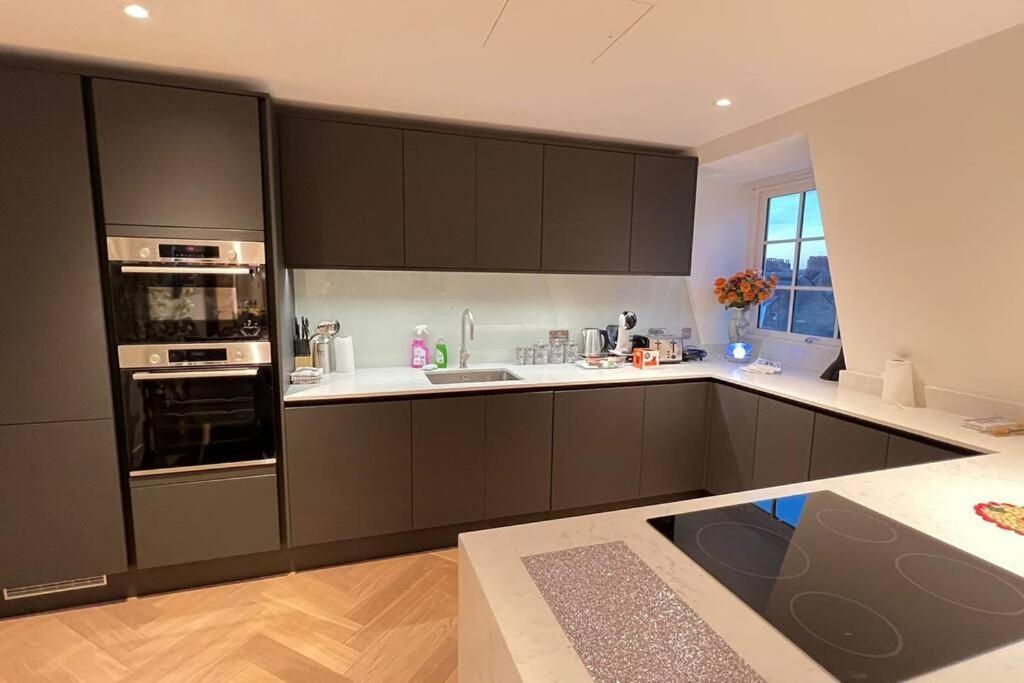 Panoramic Perfection Marble Arch 2Br Penthouse 74 Leilighet London Eksteriør bilde
