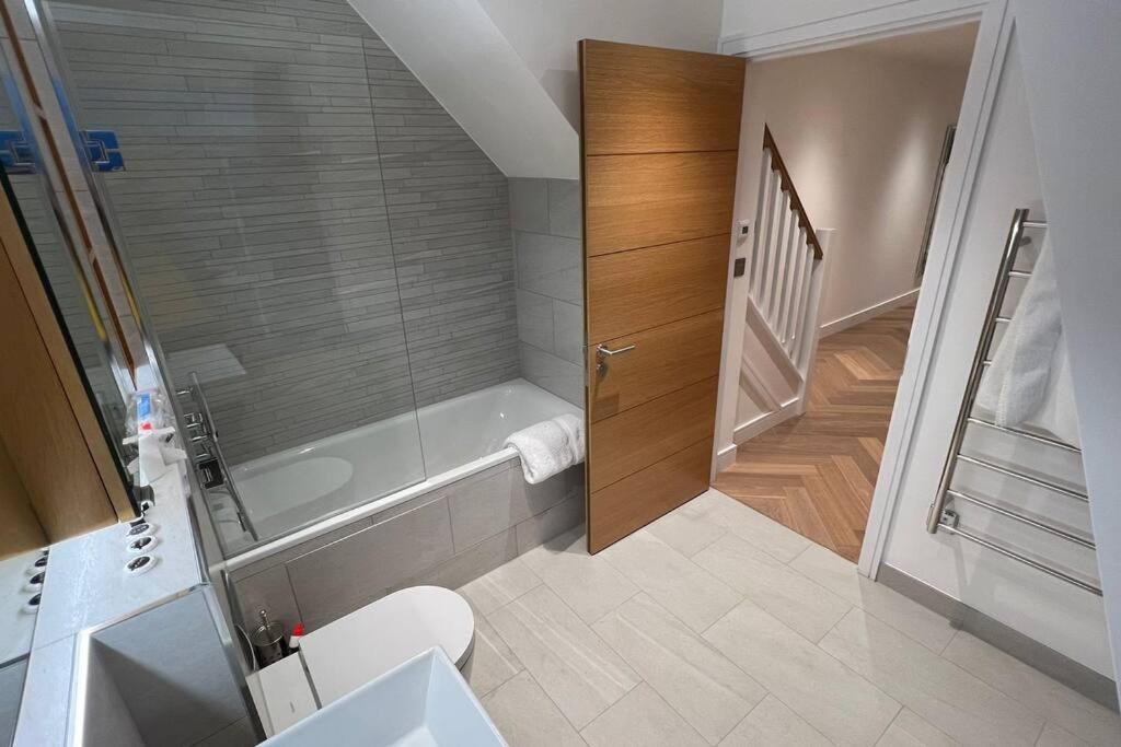Panoramic Perfection Marble Arch 2Br Penthouse 74 Leilighet London Eksteriør bilde